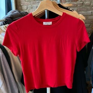 Aritzia Babaton Everest t shirt small